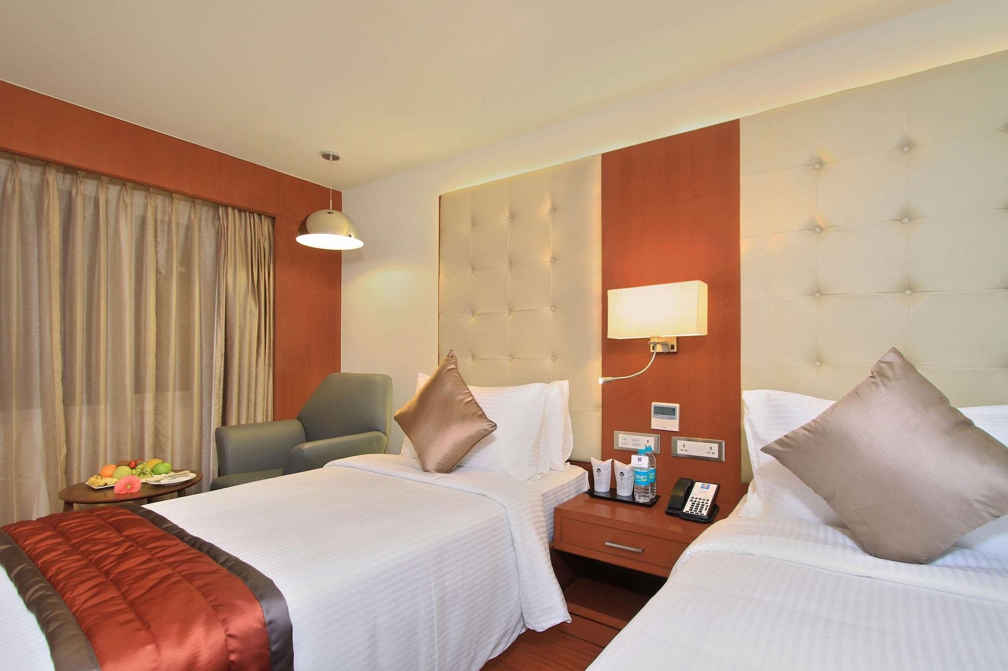 Comfort Inn Insys Bangalore Ngoại thất bức ảnh